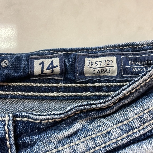 Miss Me Crop Jeans Size 14 Girls - Picture 3 of 7